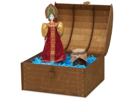 Подарочный набор: кукла фарфоровая, мёд с миксом из орехов